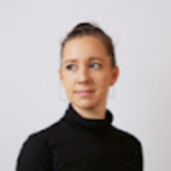Meet your Posher, Erika - Picture 1 of 1